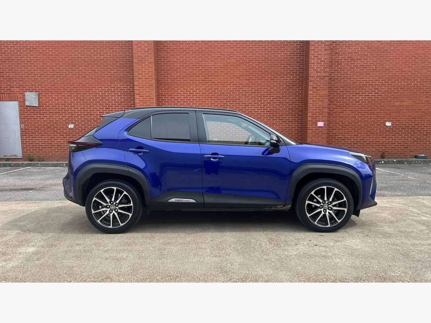 Used Toyota Yaris Cross 2024 for sale - 77109877: Photo 18