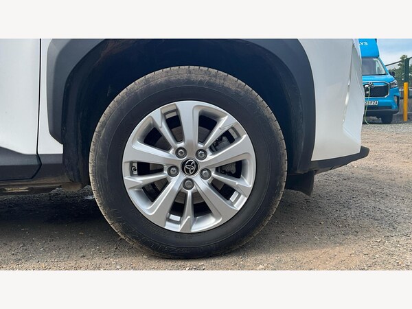 Used Toyota Yaris Cross 2024 for sale - 75247549: Photo 20