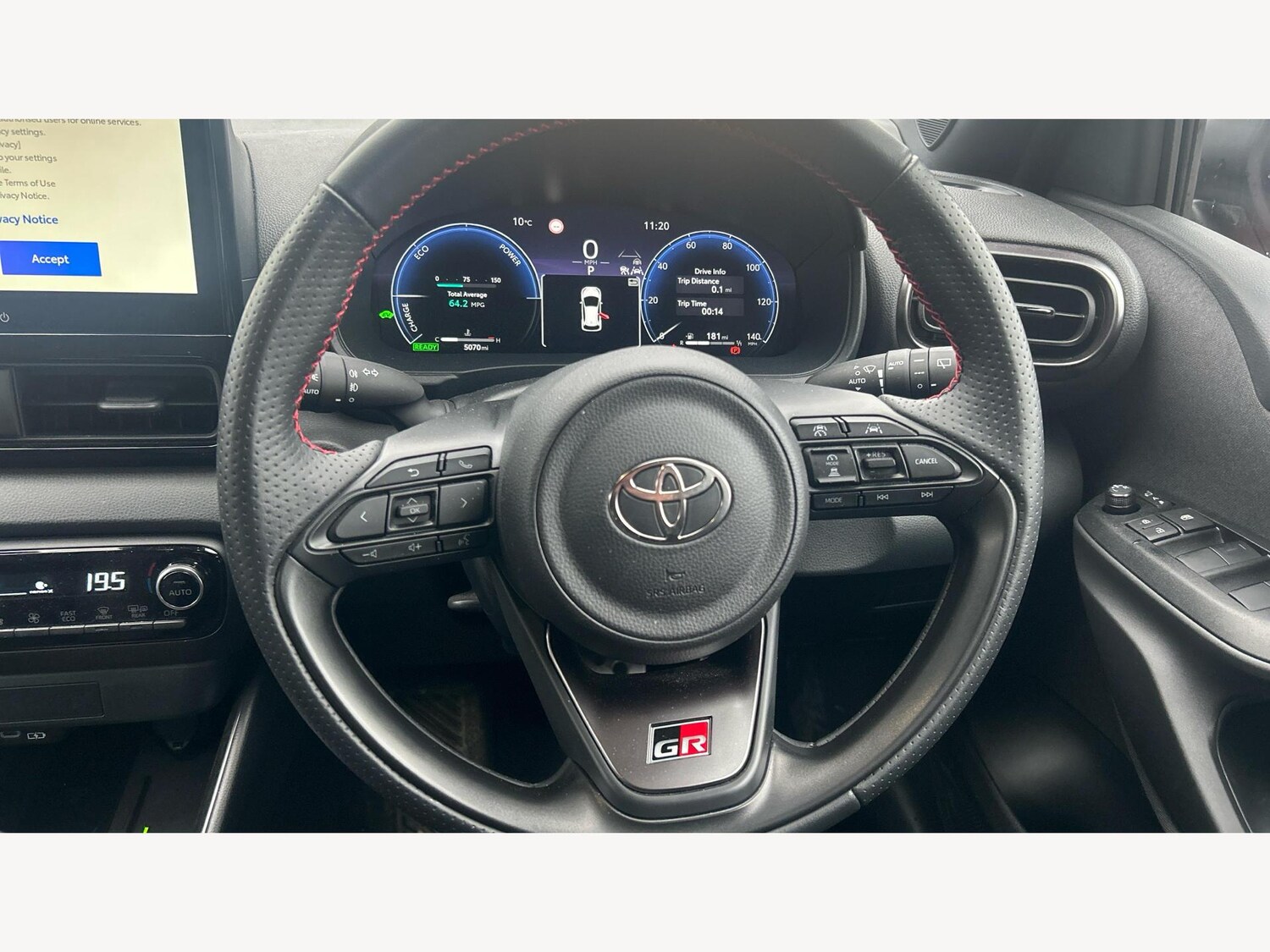 Used Toyota Yaris for sale - 77175235: Photo 10