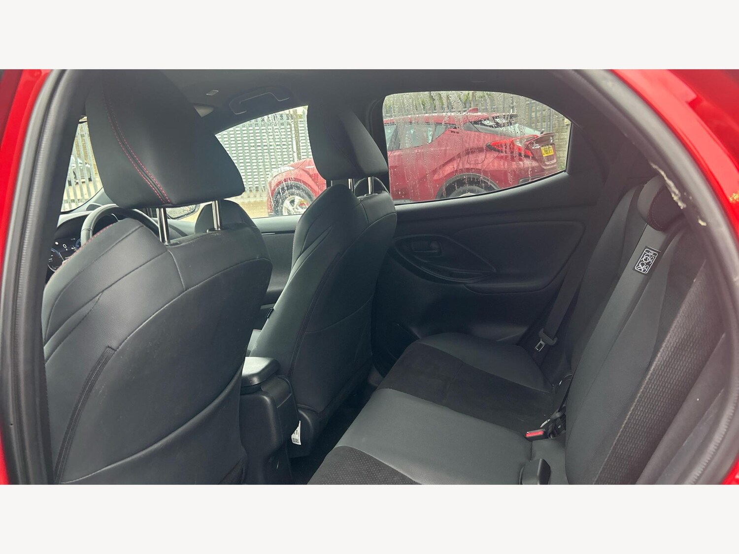 Used Toyota Yaris for sale - 77175235: Photo 15