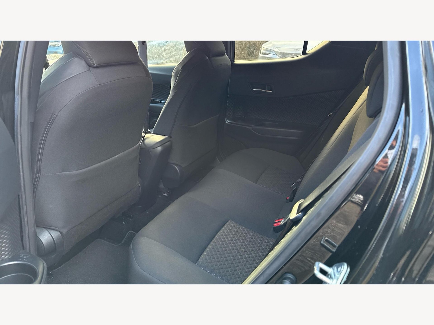 Used Toyota C-HR 2023 for sale - 76689887: Photo 15