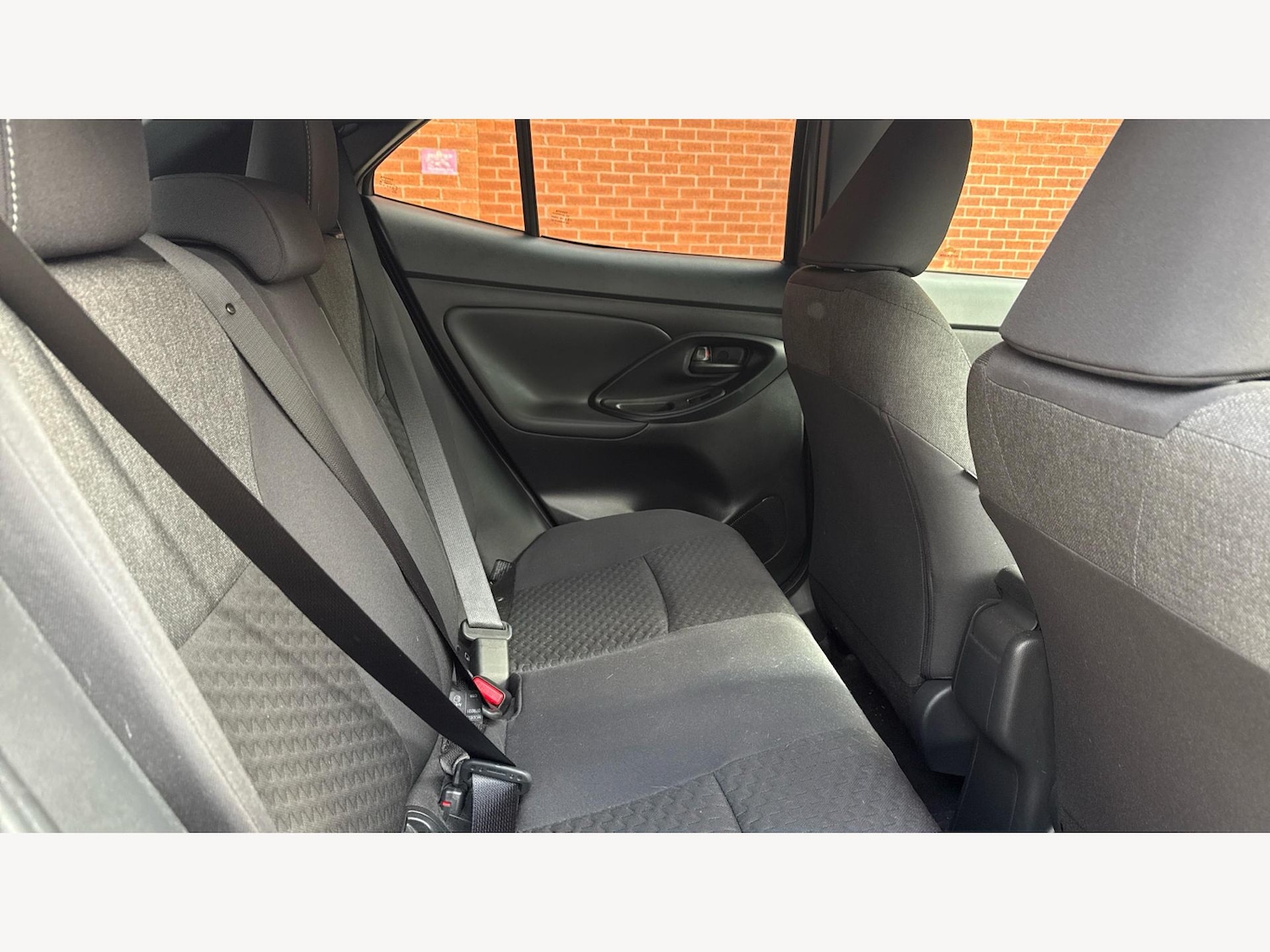Used Toyota Yaris Cross 2024 for sale - 76260076: Photo 14