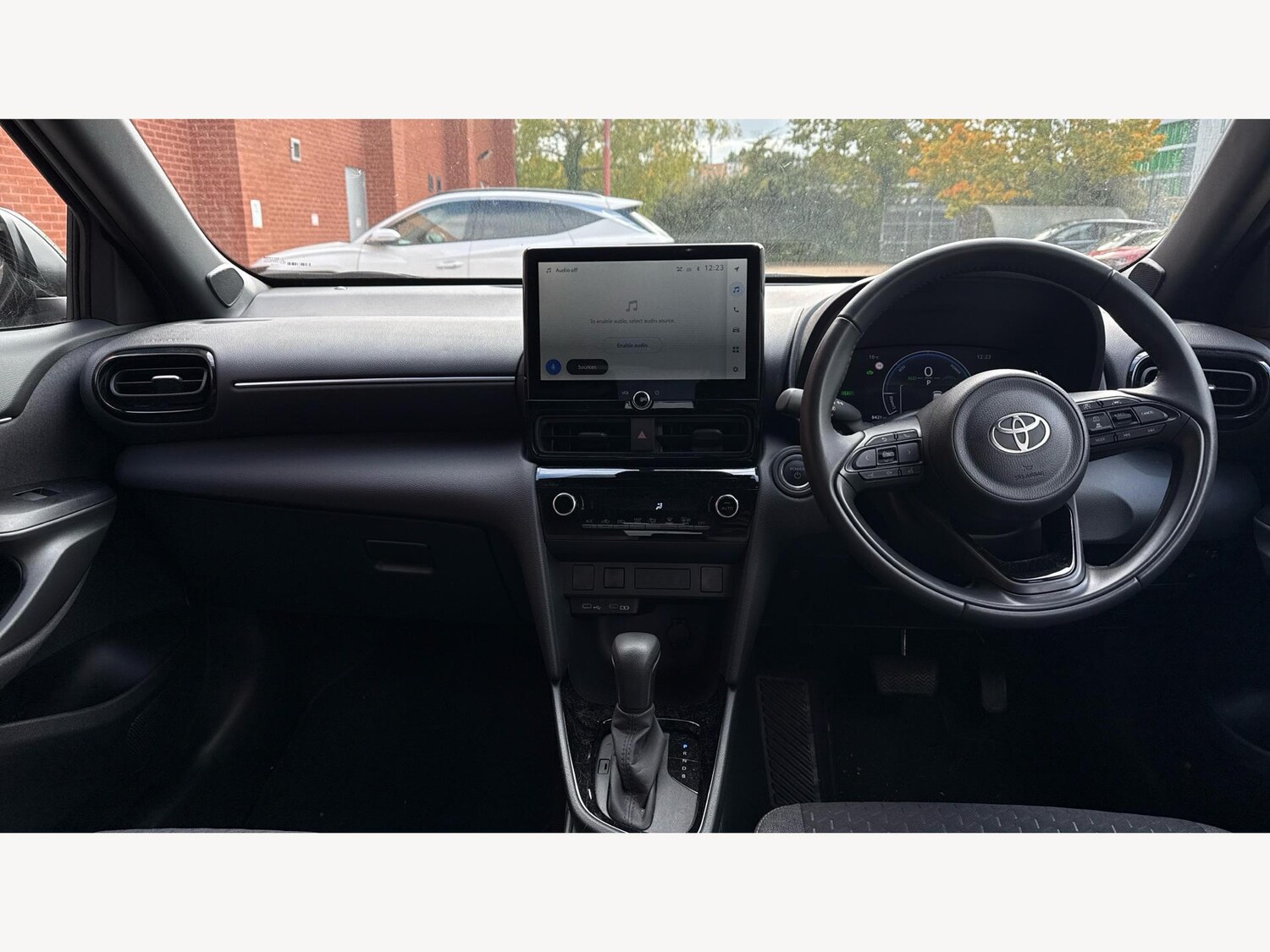 Used Toyota Yaris Cross 2024 for sale - 76260076: Photo 7