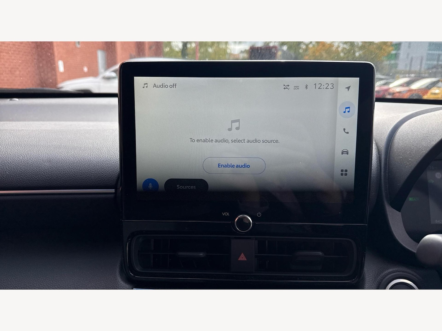 Used Toyota Yaris Cross 2024 for sale - 76260076: Photo 9