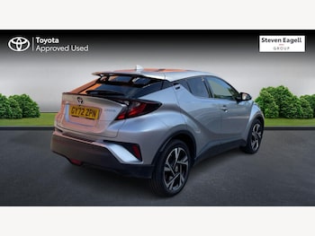 Used Toyota C-HR 2023 for sale - 78613188: Photo