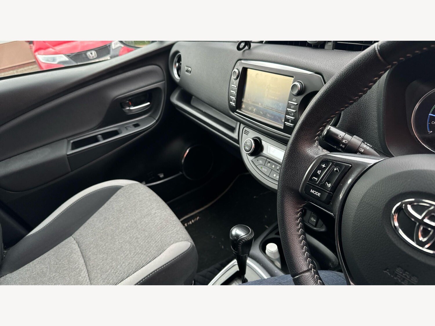 Used Toyota Yaris for sale - 78214278: Photo 13