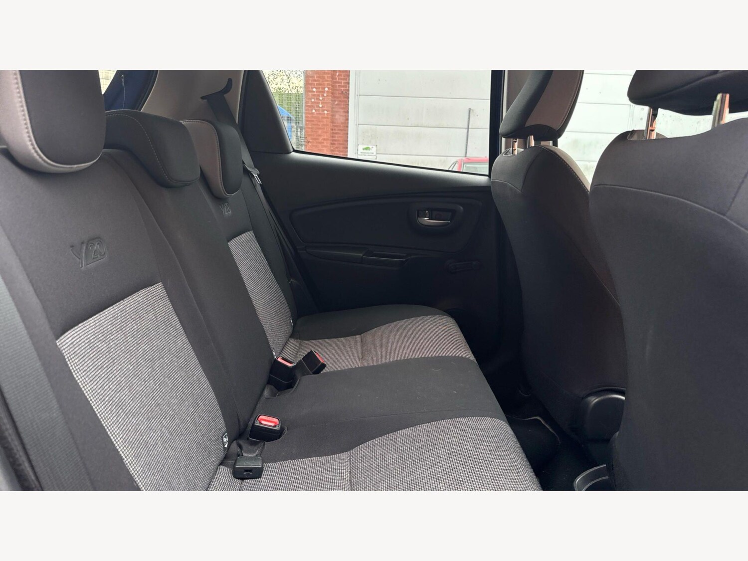 Used Toyota Yaris for sale - 78214278: Photo 14