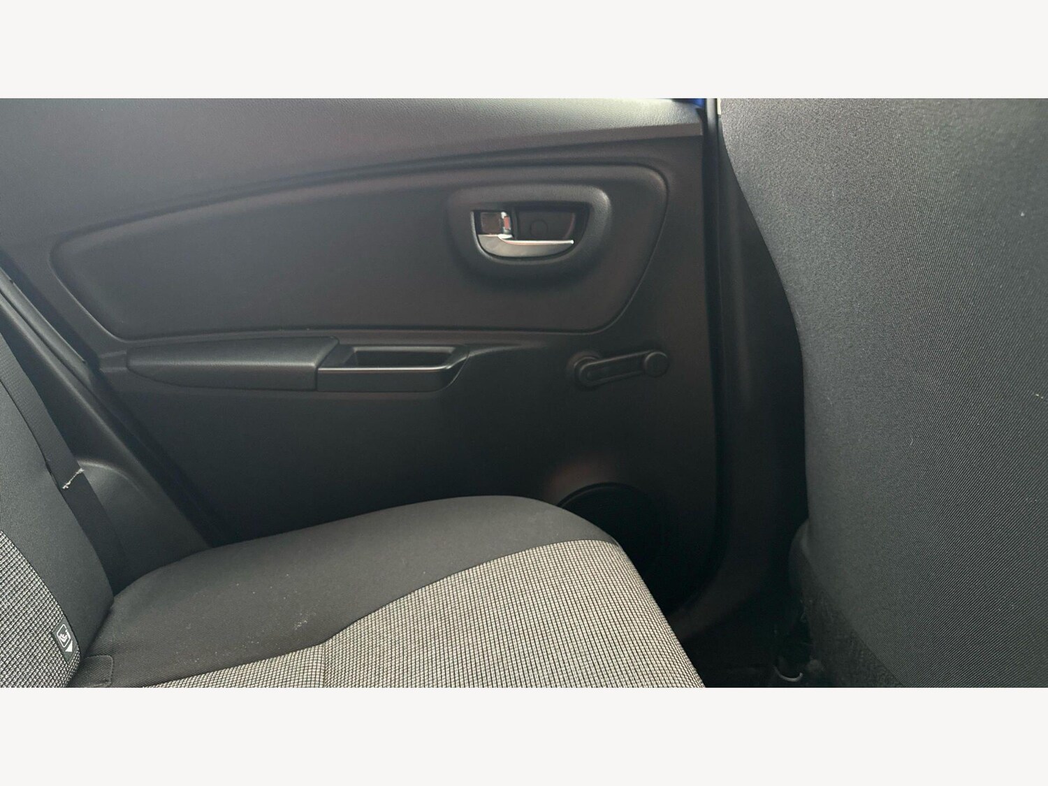 Used Toyota Yaris for sale - 78214278: Photo 15