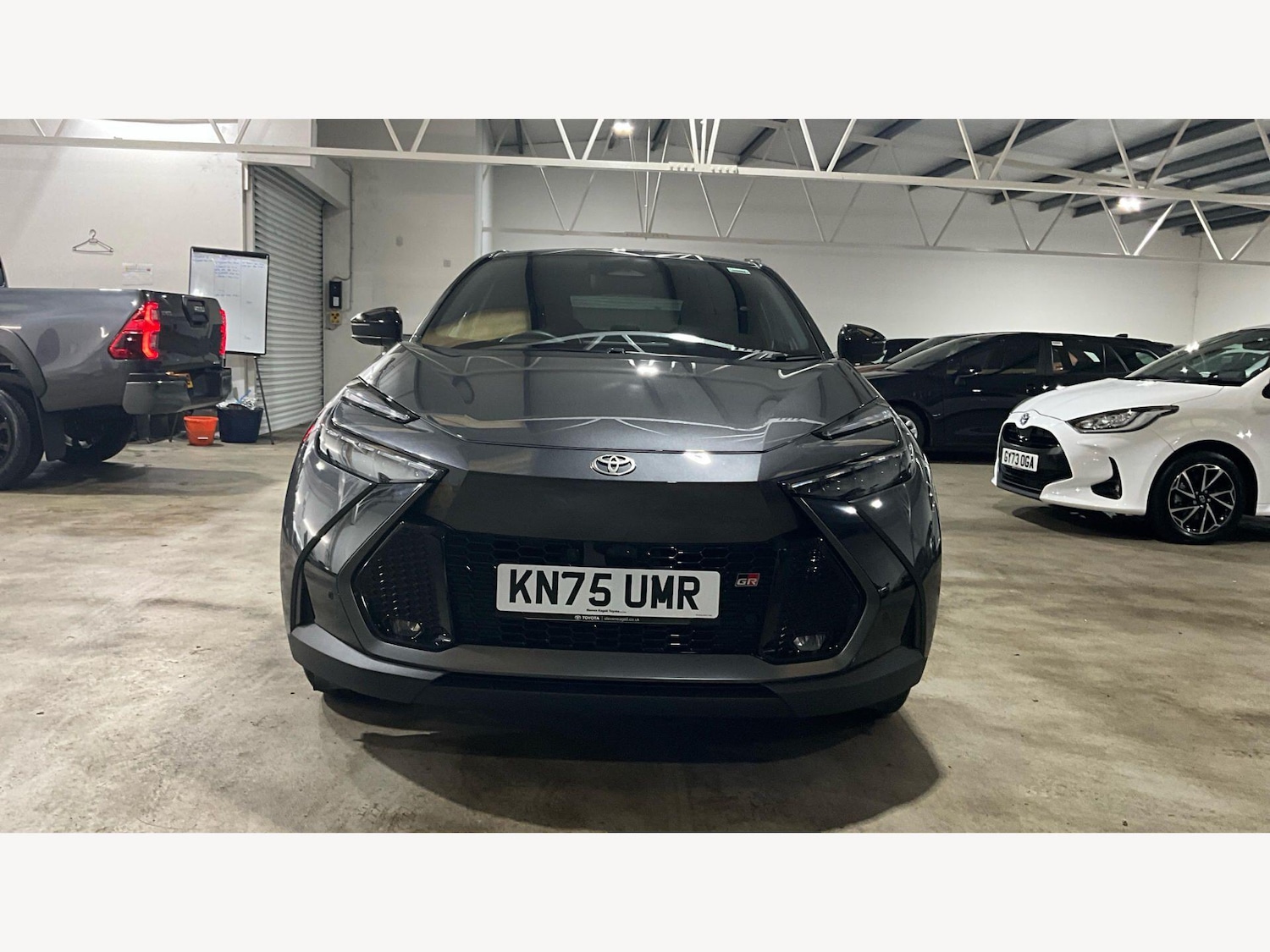Used Toyota C-HR for sale - 77824231: Photo 17