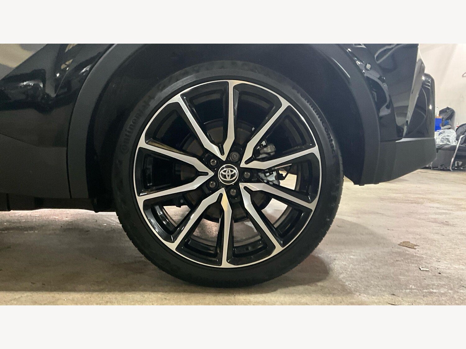 Used Toyota C-HR for sale - 77824231: Photo 20