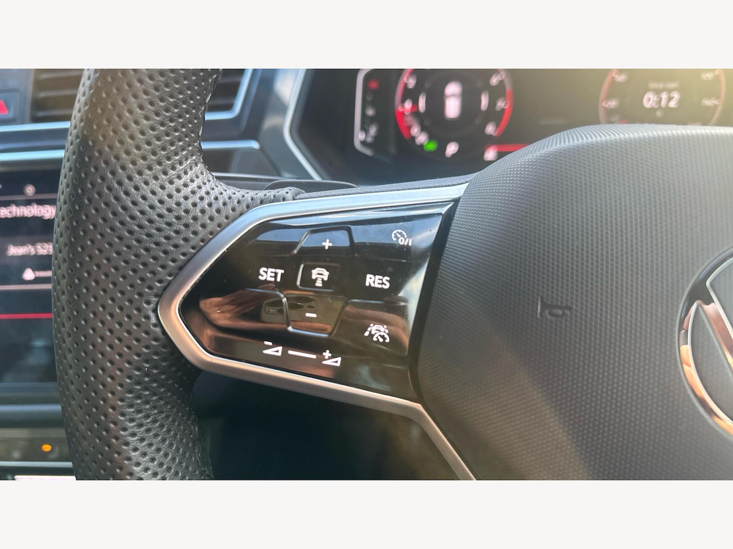 Used Volkswagen Tiguan 2022 for sale - 76832397: Photo 31