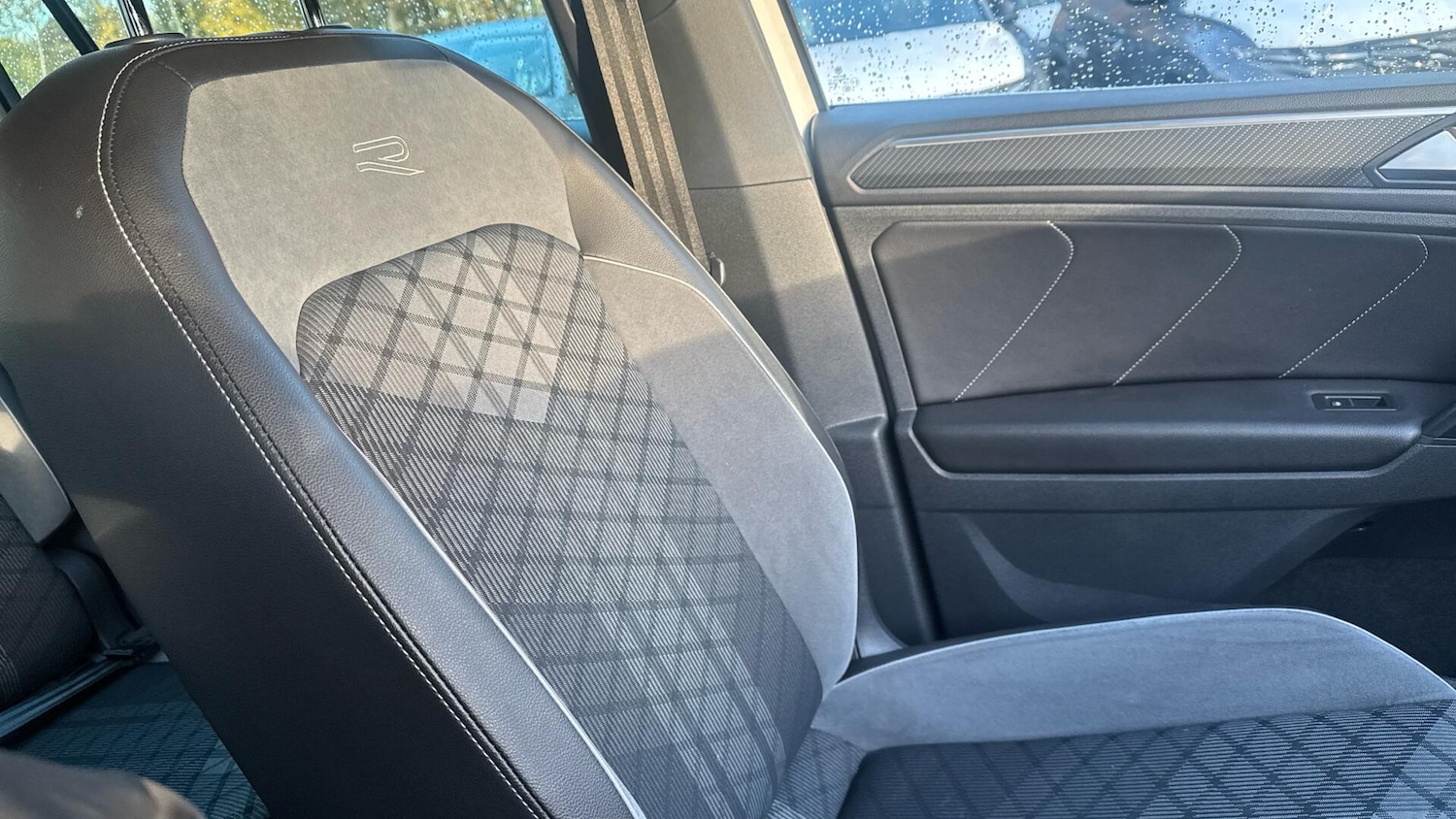 Used Volkswagen Tiguan 2022 for sale - 76832397: Photo 37