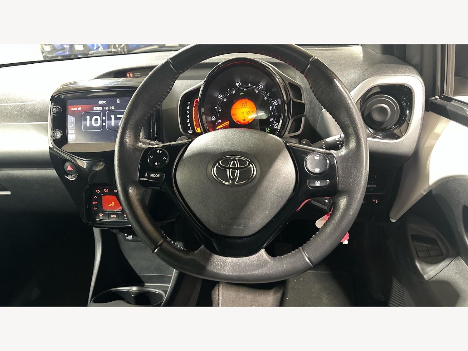 Used Toyota AYGO 2021 for sale - 77040051: Photo 10