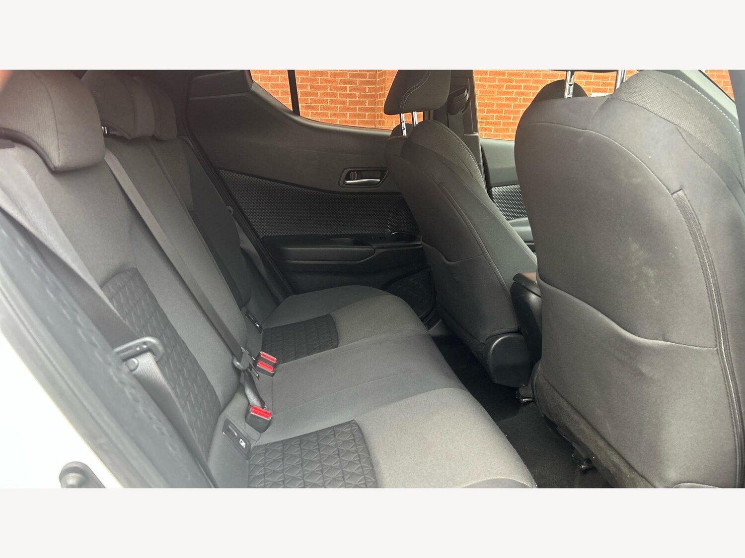 Used Toyota C-HR for sale - 77495787: Photo 14