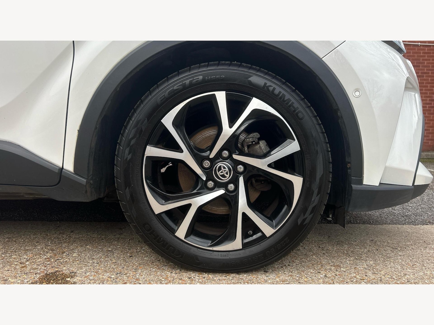 Used Toyota C-HR for sale - 77495787: Photo 20