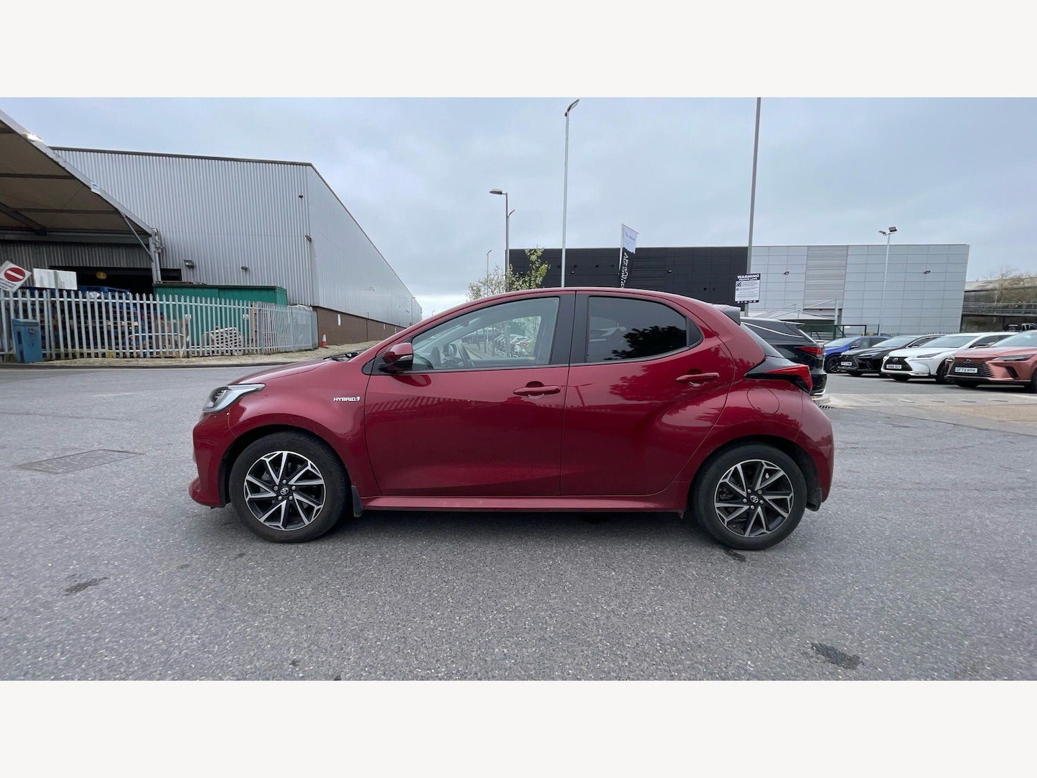 Used Toyota Yaris 2021 for sale - 78033925: Photo 19