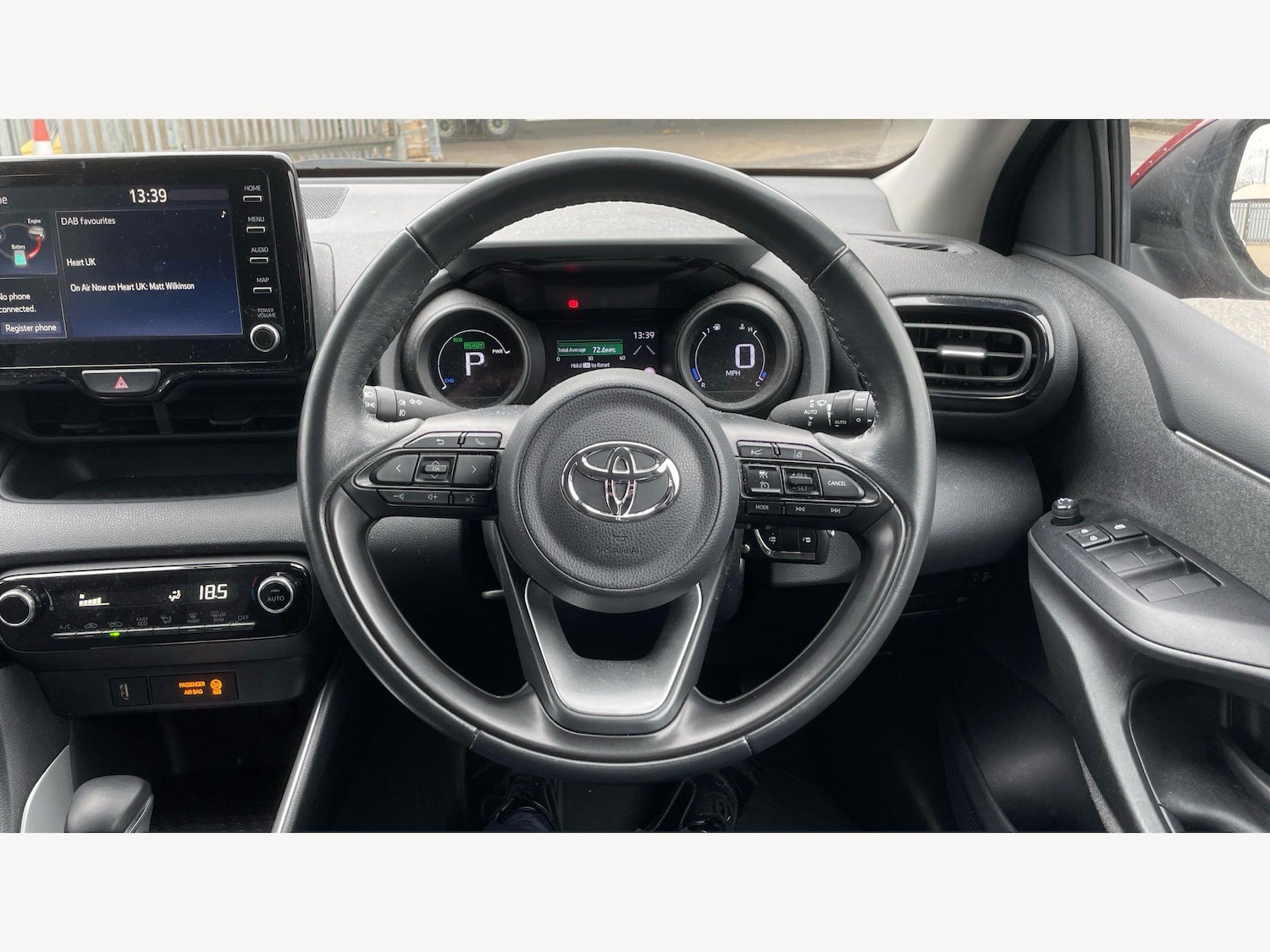 Used Toyota Yaris 2021 for sale - 78033925: Photo 8