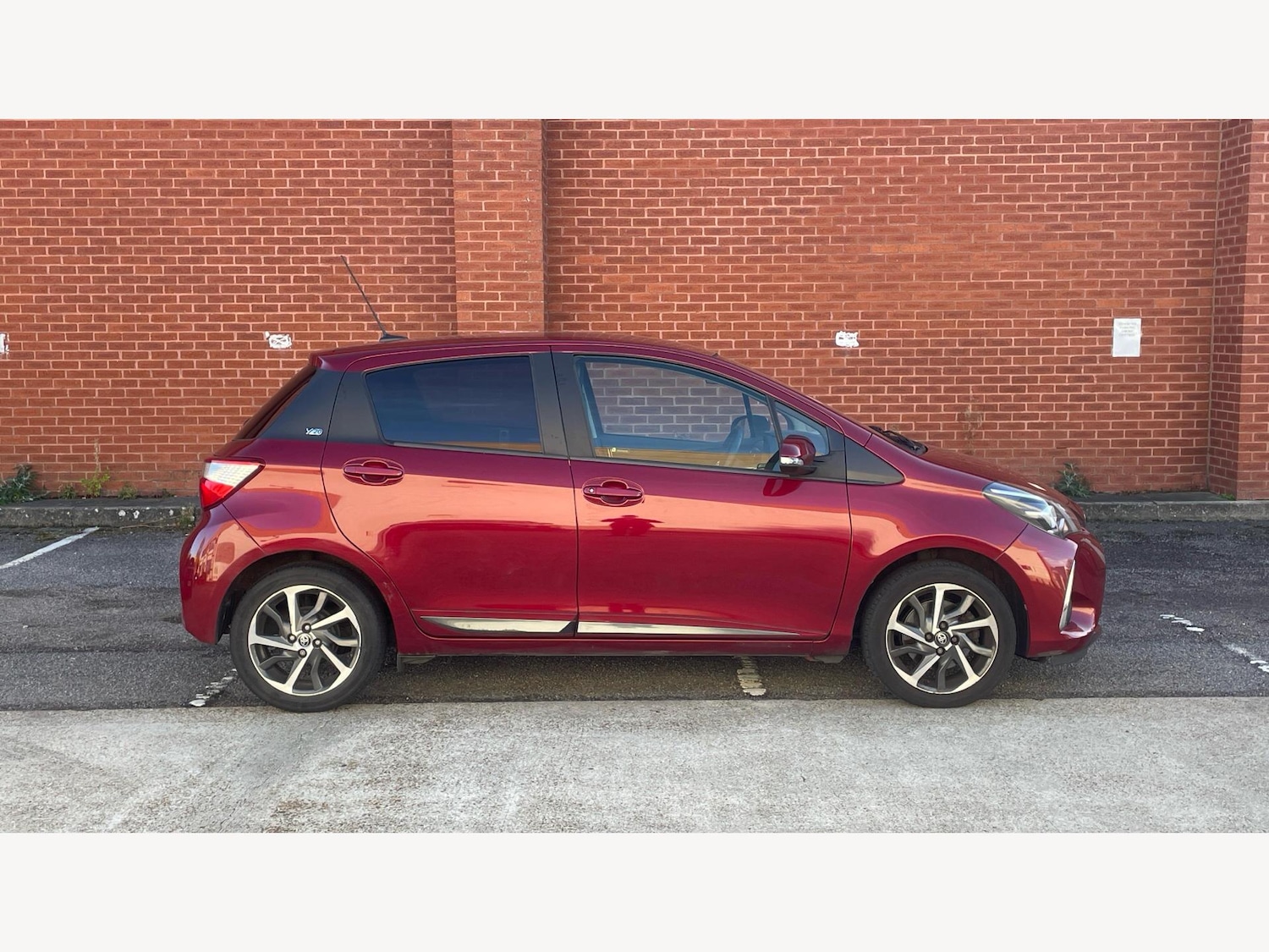 Used Toyota Yaris 2020 for sale - 76389113: Photo 18