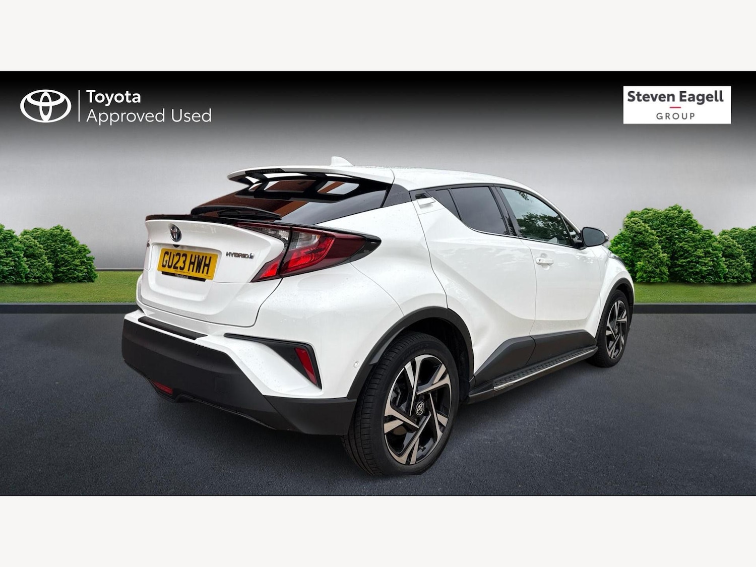 Used Toyota C-HR 2023 for sale - 76646349: Photo 2