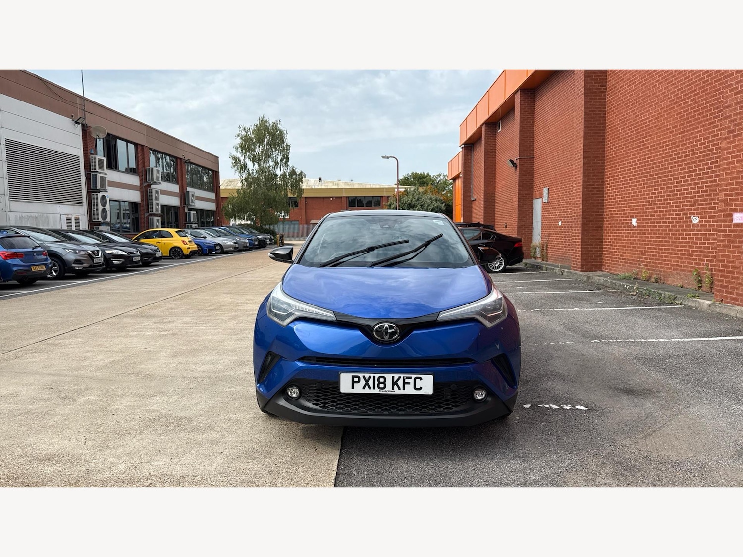 Used Toyota C-HR 2018 for sale - 75977686: Photo 17