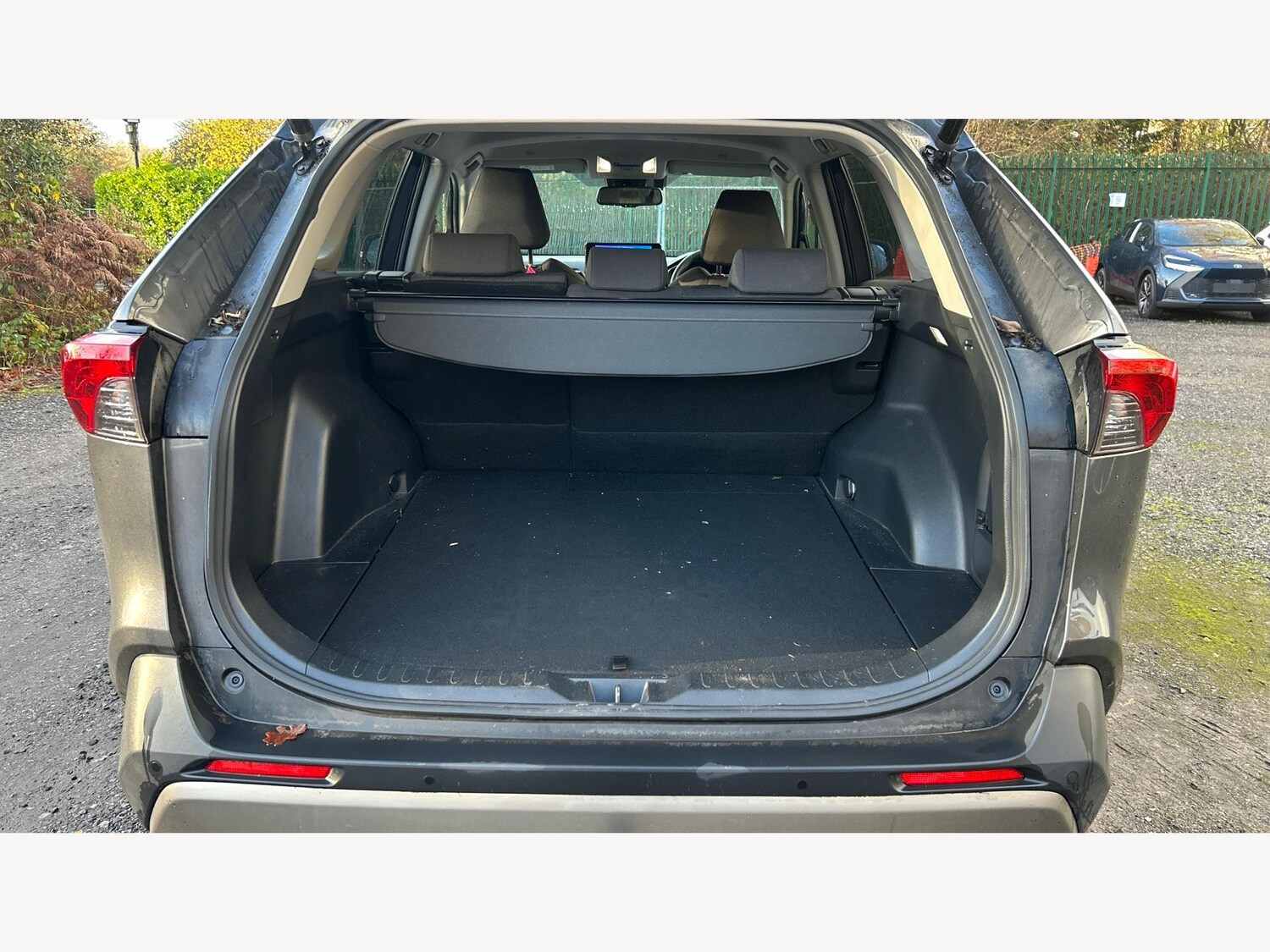 Used Toyota RAV4 2023 for sale - 76780614: Photo 16