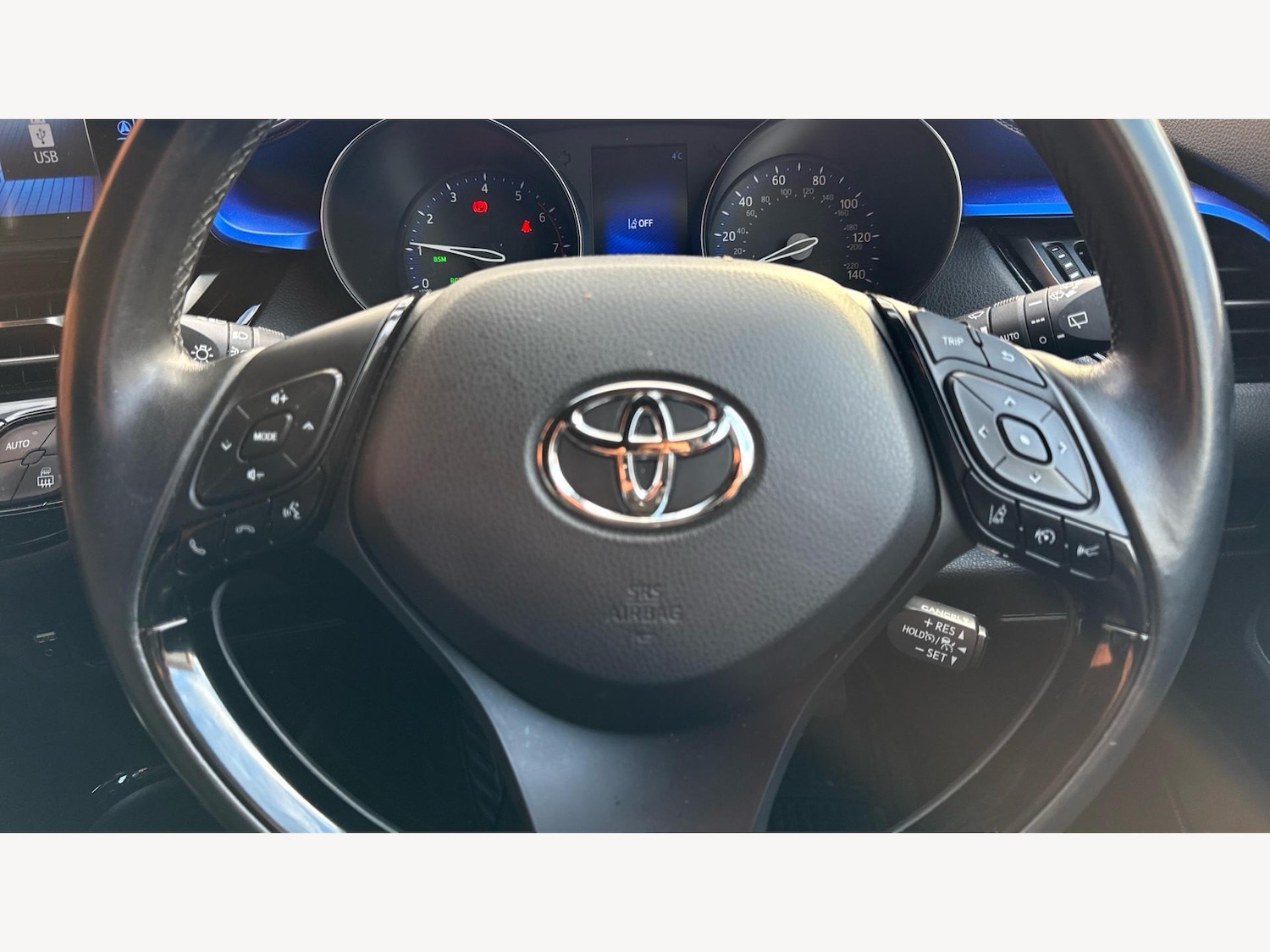 Used Toyota C-HR 2017 for sale - 76689596: Photo 23