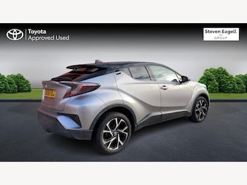 Used Toyota C-HR 2017 for sale - 76689596: Photo