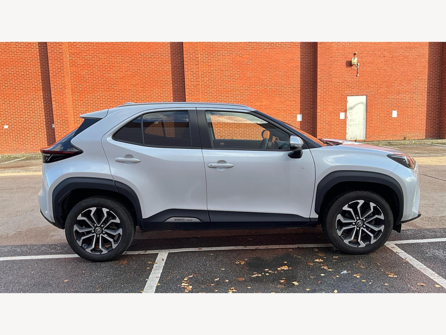 Used Toyota Yaris Cross 2021 for sale - 76645461: Photo 18