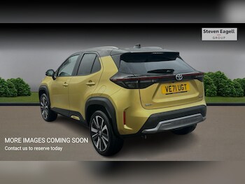 Used Toyota Yaris Cross 2022 for sale - 77305305: Photo