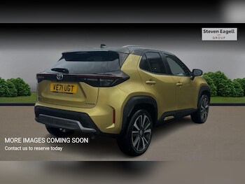 Used Toyota Yaris Cross 2022 for sale - 77305305: Photo