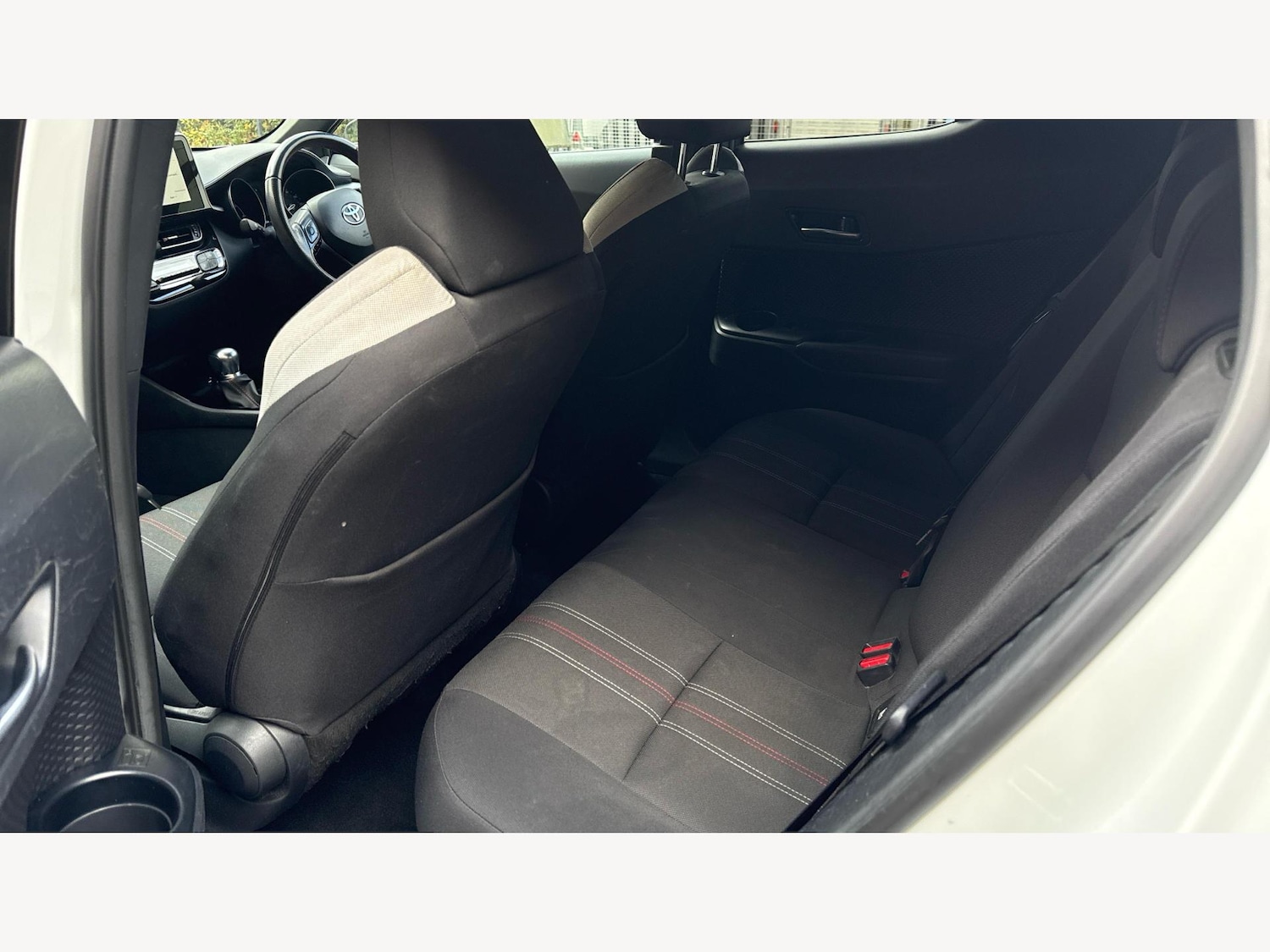 Used Toyota C-HR 2022 for sale - 76388519: Photo 15