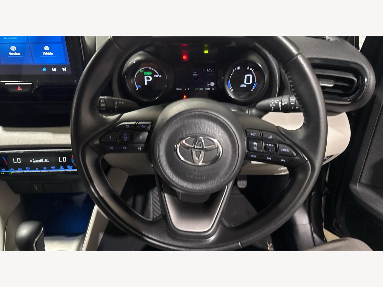 Used Toyota Yaris for sale - 77626157: Photo 10