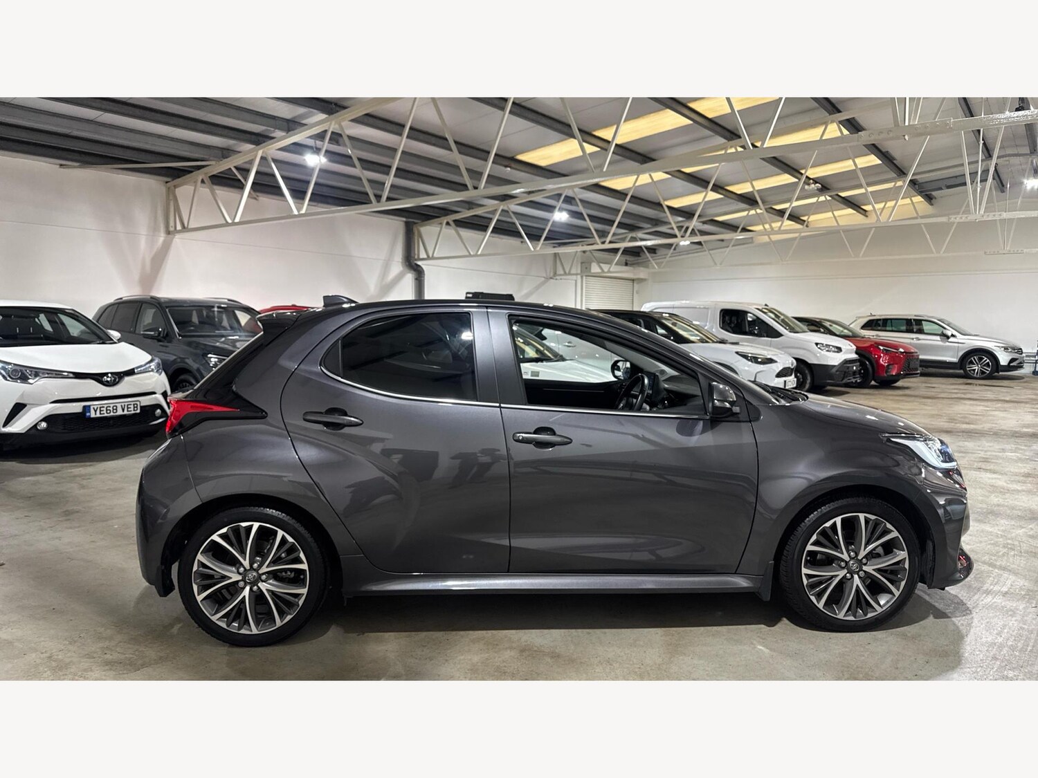 Used Toyota Yaris for sale - 77626157: Photo 18