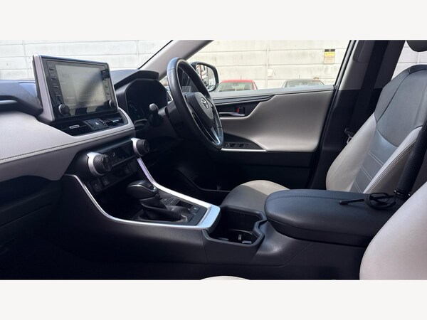 Used Toyota RAV4 2022 for sale - 75965332: Photo 12