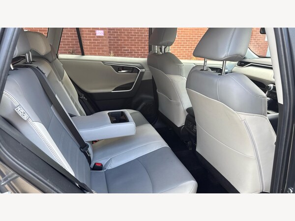 Used Toyota RAV4 2022 for sale - 75965332: Photo 14