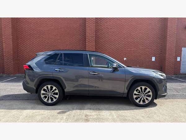 Used Toyota RAV4 2022 for sale - 75965332: Photo 18
