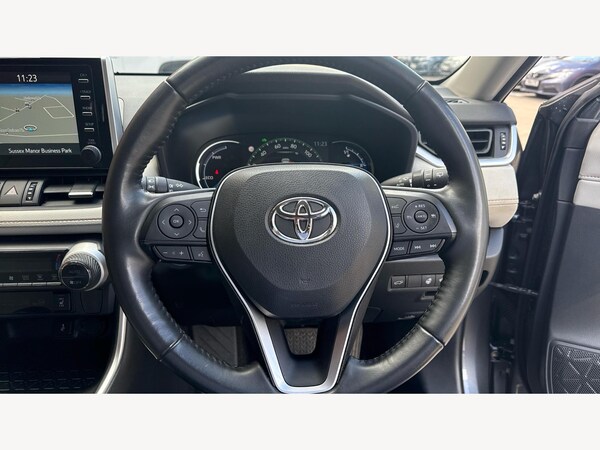 Used Toyota RAV4 2022 for sale - 75965332: Photo 8