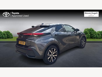 Used Toyota C-HR 2025 for sale - 79564569: Photo