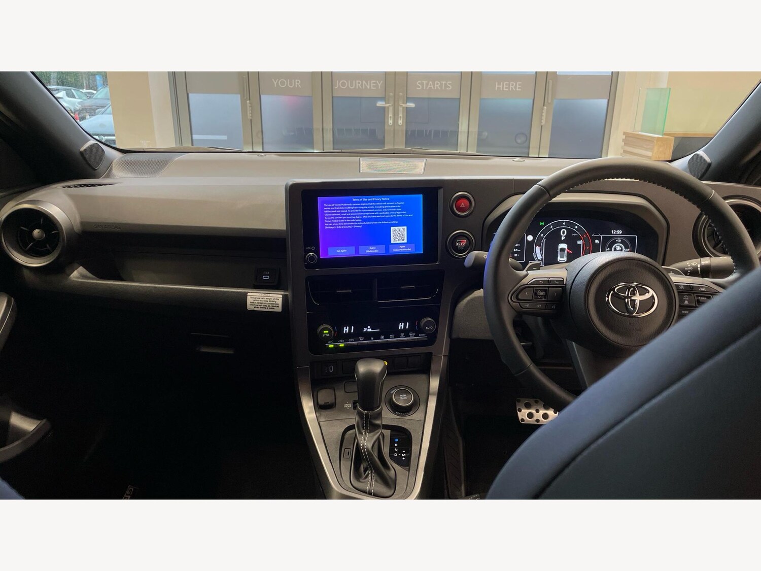 Used Toyota Yaris for sale - 77175238: Photo 11