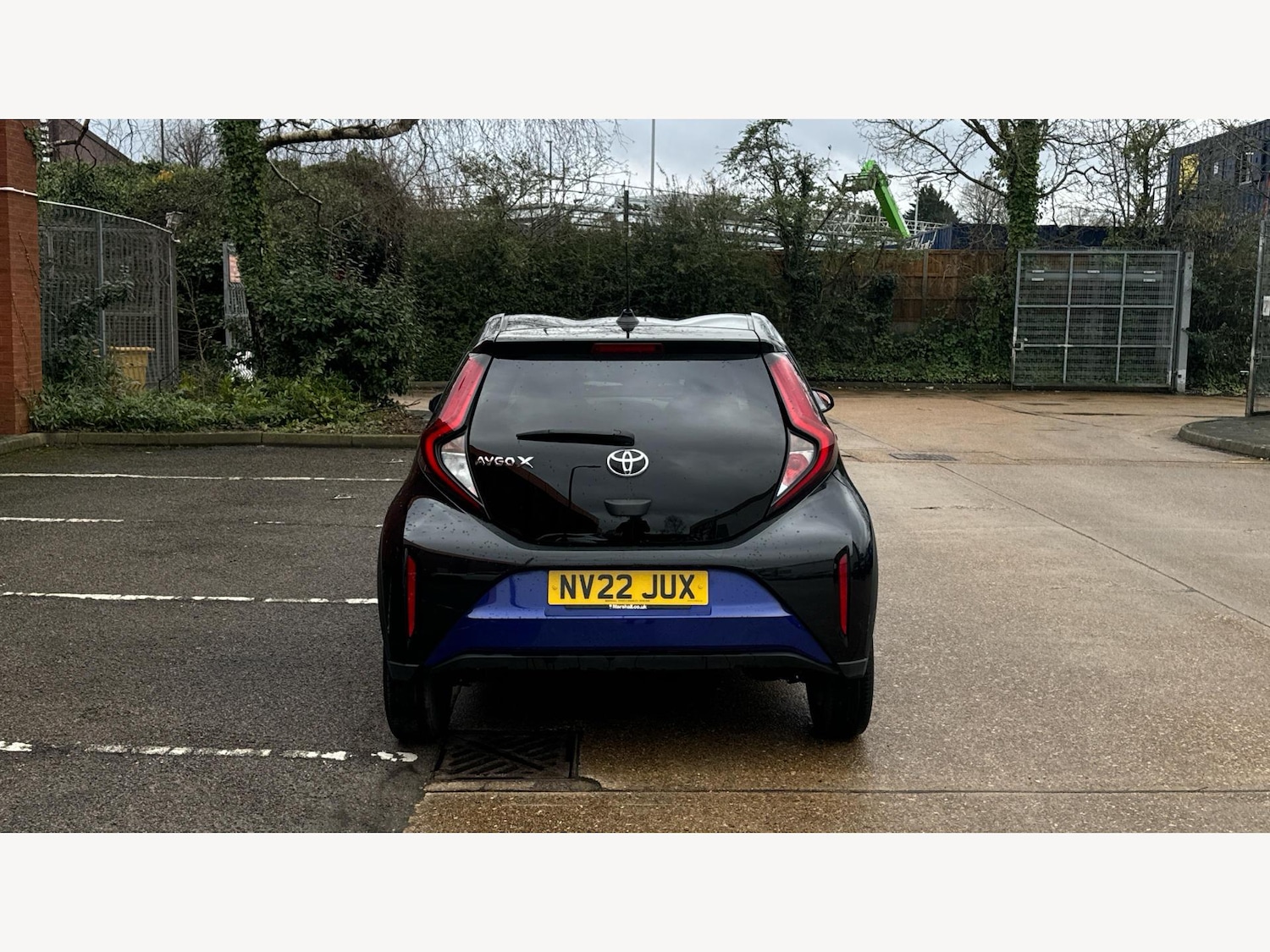 Vehicle 21