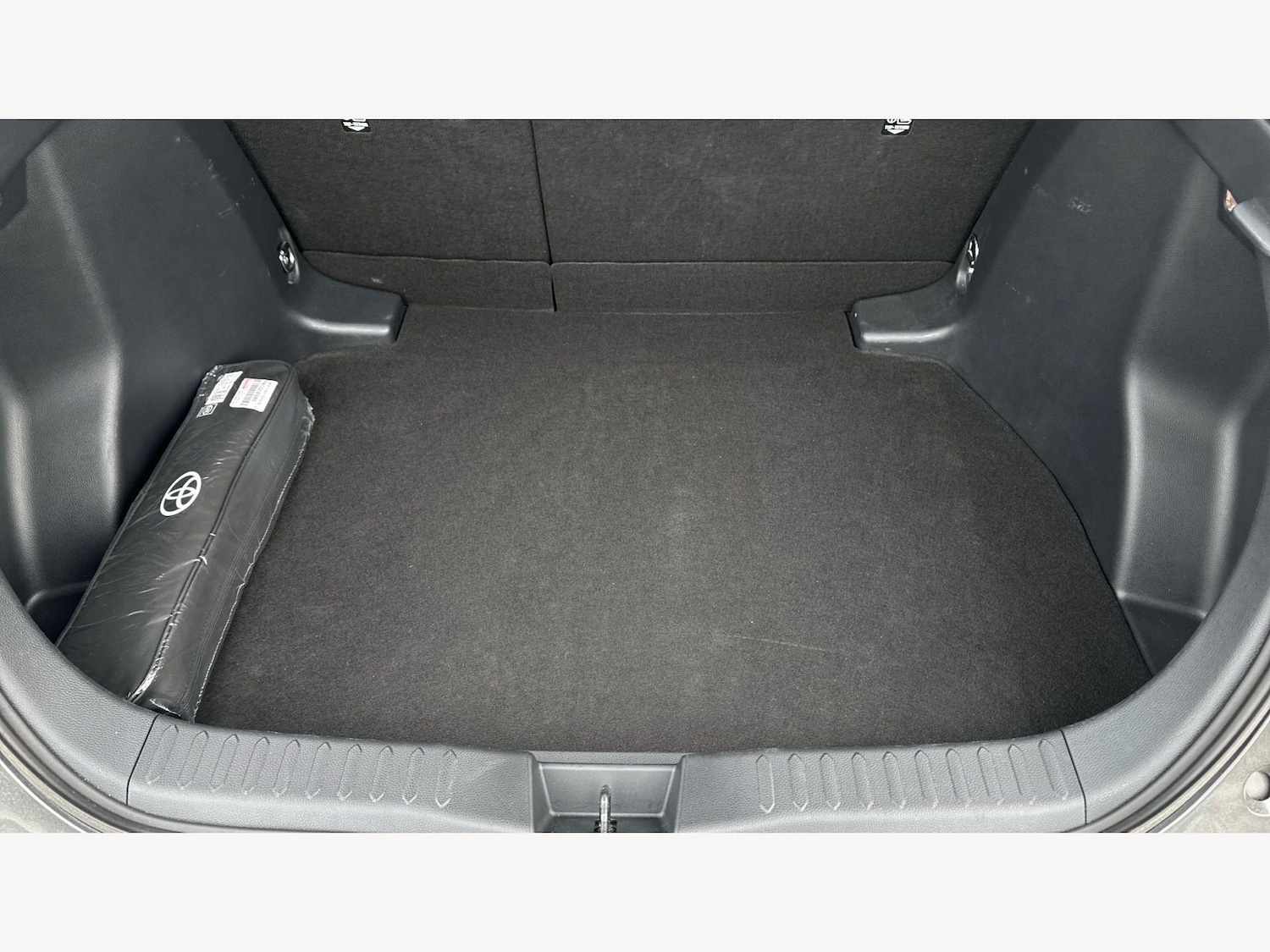 Used Toyota C-HR 2025 for sale - 78115745: Photo 16