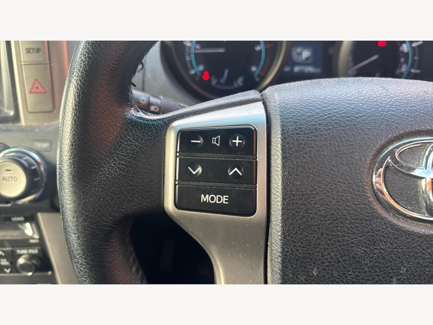 Used Toyota Land Cruiser 2012 for sale - 76360712: Photo 29