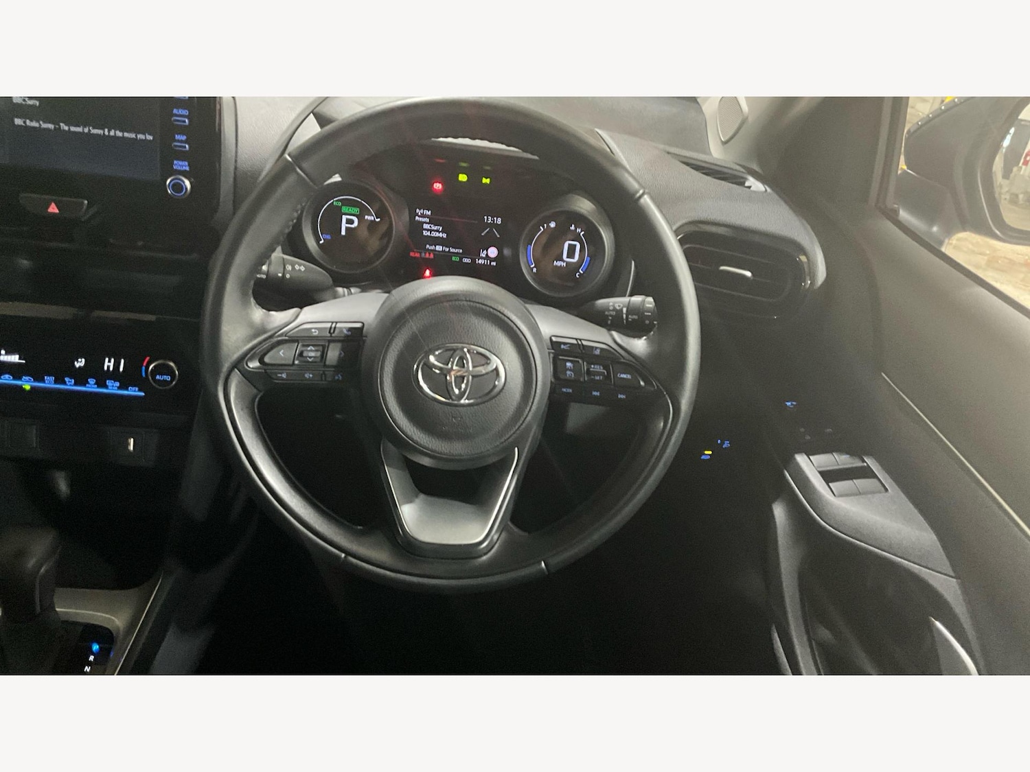 Used Toyota Yaris Cross 2024 for sale - 77646432: Photo 10