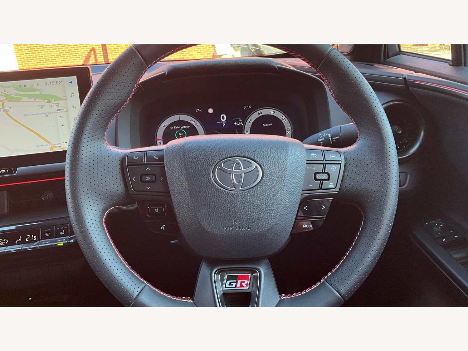 Used Toyota C-HR for sale - 77456572: Photo 10