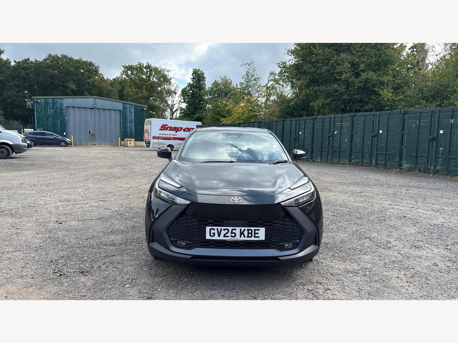 Used Toyota C-HR 2025 for sale - 76152105: Photo 17