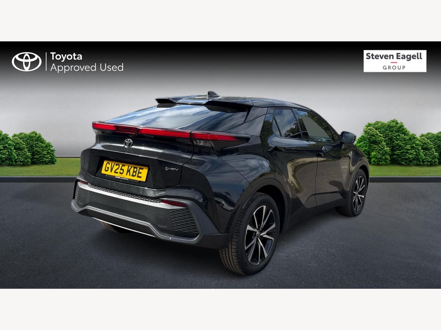 Used Toyota C-HR 2025 for sale - 76152105: Photo 2