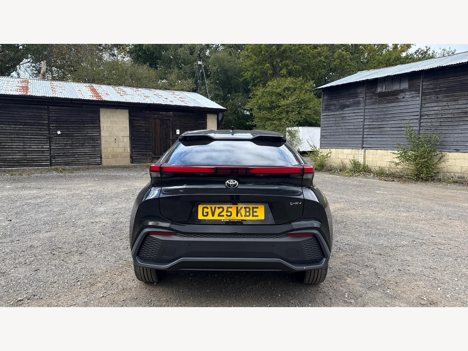 Used Toyota C-HR 2025 for sale - 76152105: Photo 21