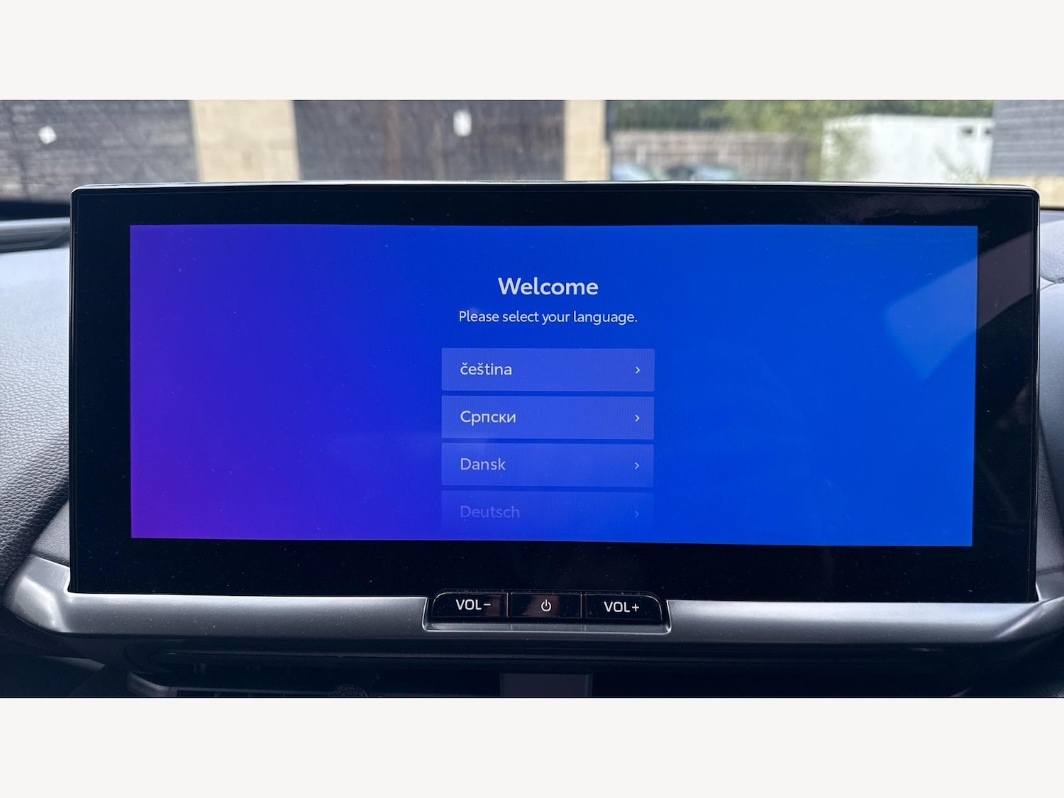 Used Toyota C-HR 2025 for sale - 76152105: Photo 9