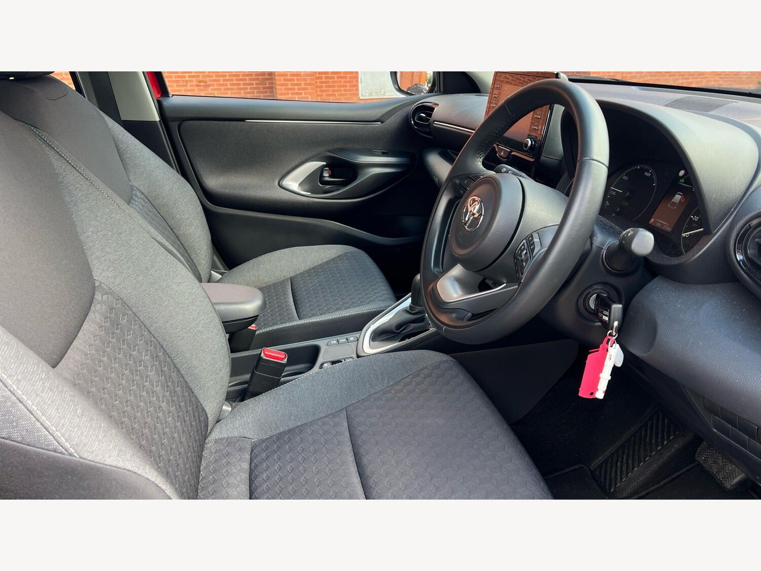 Used Toyota Yaris for sale - 78215021: Photo 14