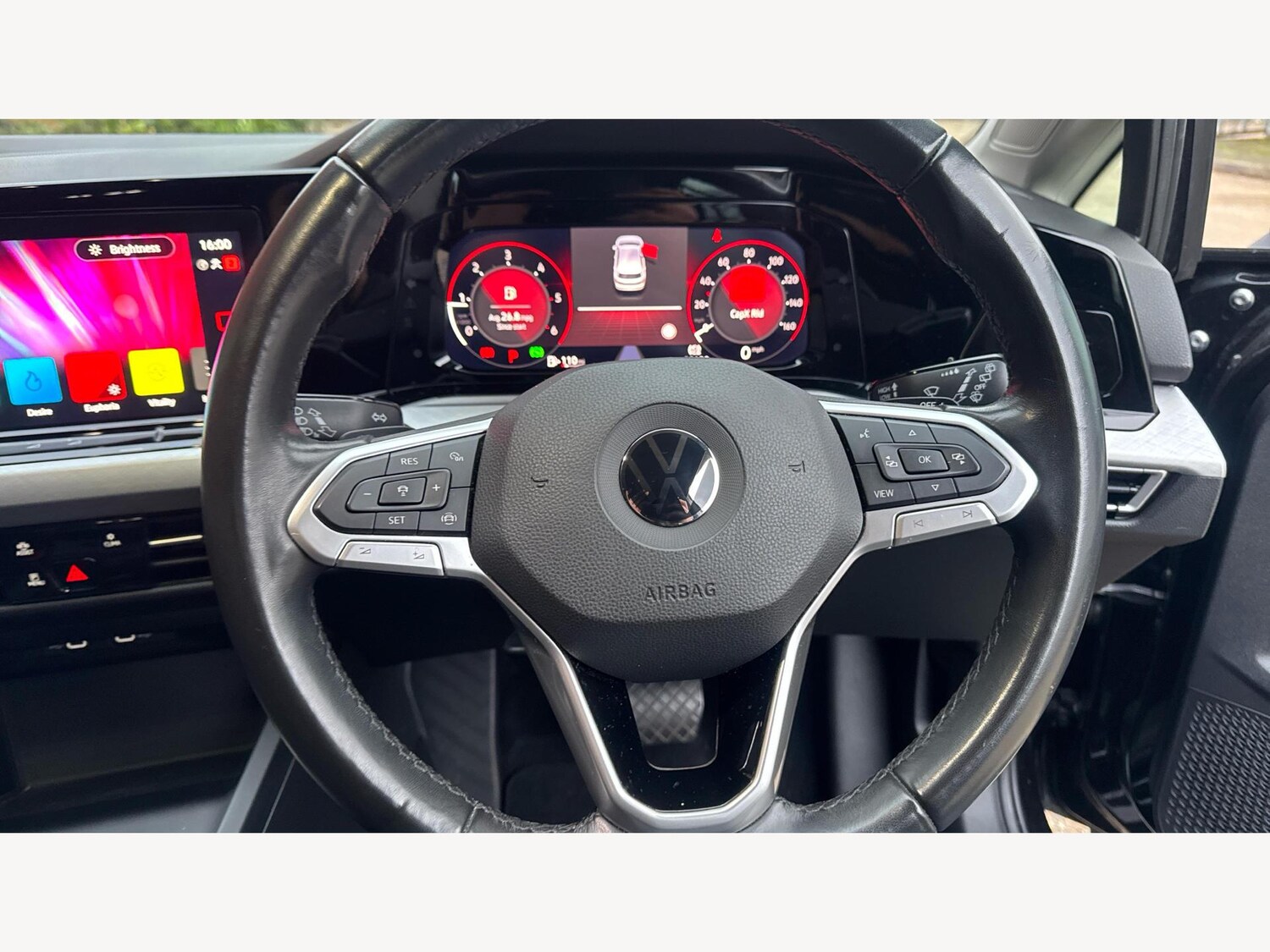 Used Volkswagen Golf 2023 for sale - 77510212: Photo 8